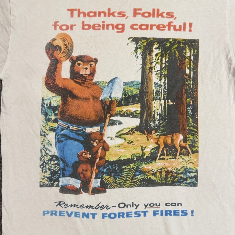 Smokey Bear National Parks Graphic Tee “Thanks Folks for Being Careful” - Picture 3 of 5